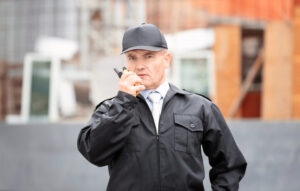 Current France Sécurité est une société de sécurité spécialisée dans la gestion et la prévention des risques pour assurer la sécurité, la surveillance et le gardiennage des biens et des personnes, Nice, Alpes-Maritimes, Var, Paris